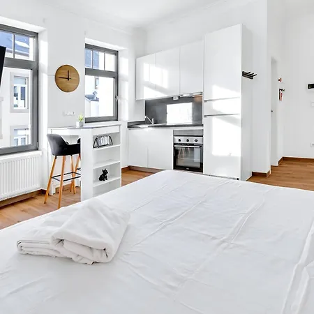 4 - Near Place De Paris * Luxembourg By